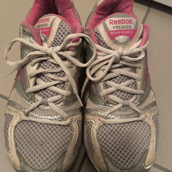 Reebok Runners - Picture 3 of 3